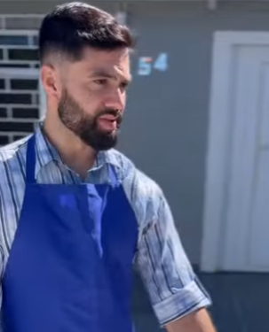 Ele elogiava suas clientes além do que deveria part2