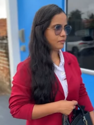 Funcionária surpreendida pela atitude da patroa Acompanhe essa história part2