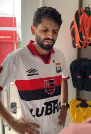 Confundiram dono da loja acabaram sendo descobertas part2