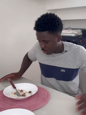 Está camponesa guardava chave debaixo de um vaso, olha que vizinha fazia com ela