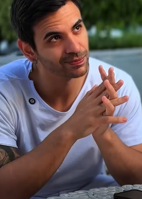 Ela tentou FUGIR dele! Part2