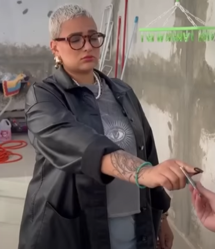 Ela perdeu uma grande amiga por ser uma pessoa interesseira part2