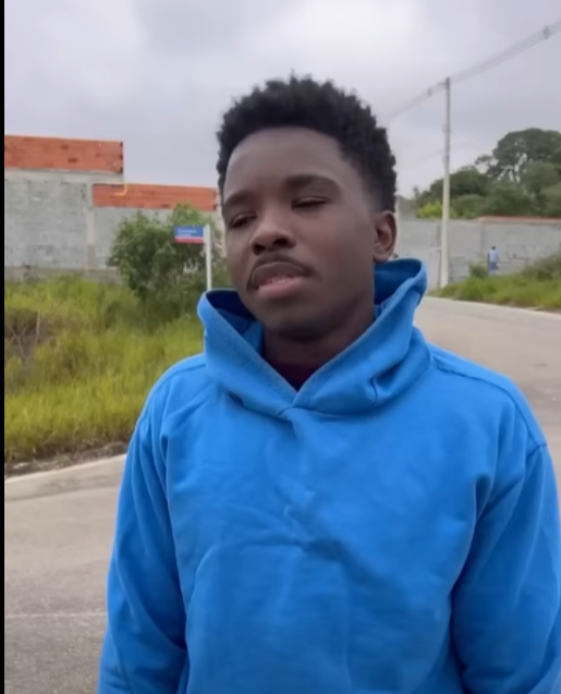 Uma roupa não define personalidade da pessoa part2