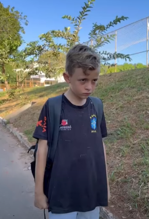 Mãe deixa seu filho com um estranho para lhe dar uma lição part2