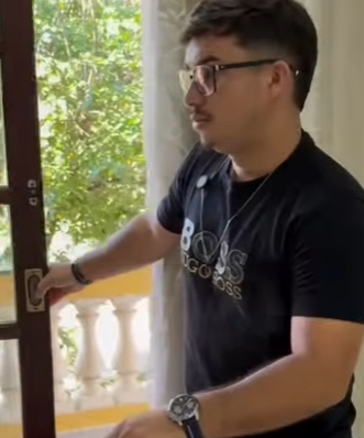 Você acha que ele merece perdão? part2