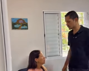 Tim não aceitou que a Chris não fez certo o pagamento do salário da Adriana part2