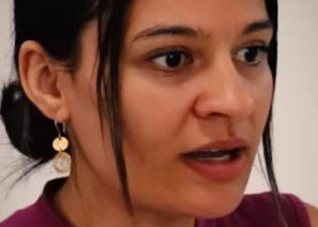 O marido dela nunca ajudava e ainda fazia isso part2