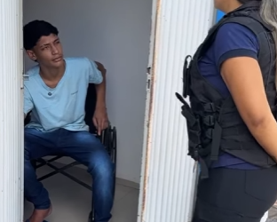 Um anjo salva mulher de um homem que fingiu ser pai part2