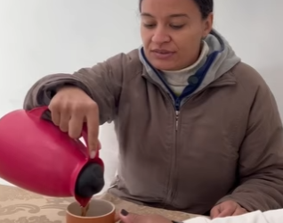 Ela testou suas filhas part2