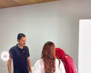 Tim descobre o jeito que a funcionária foi recebida