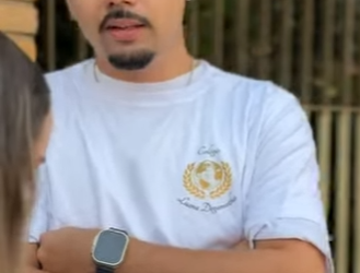 Quando as pessoas não sabem quem outra julga apenas pela aparên