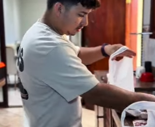 D1800004 Você acha que ele merece perdão? part2