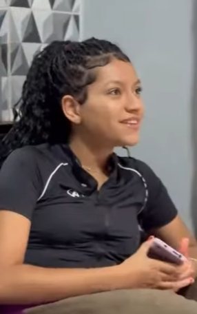 D1200007 Ela queria um presente, porém olha oque aconteceu