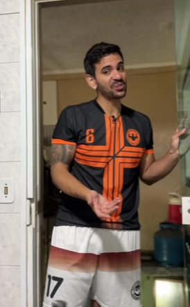 D0100009 que voces fariam part2