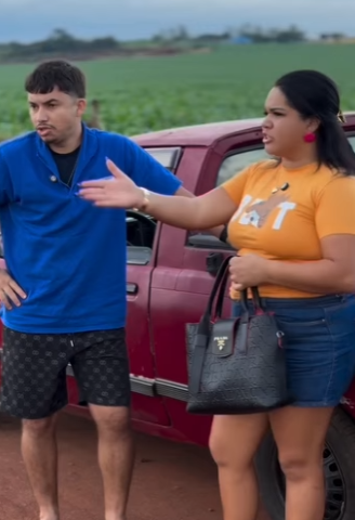 D1800008 O que você faria no lugar dela?