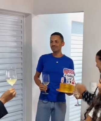 Pai fica inconformado com a atitude da filha part2