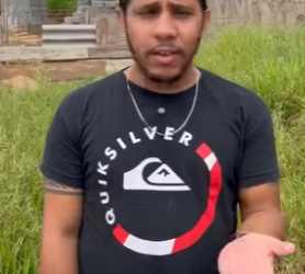 D0400013 Sua esposa o coloca a prova para que tenha mais responsabilidade com ela