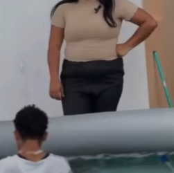 D1800001 Essa história mostra como a vida pode virar de um dia pro outro. part2