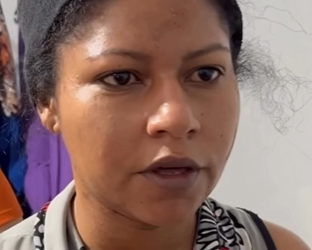 D1700002 O mundo da voltas part2