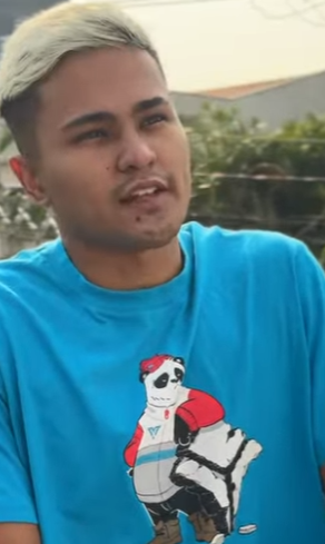 D0100001 Às vezes, quem a gente mais confia é quem mais machuca…