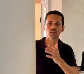 D1300004 Patroa joga salário da funcionária tudo no chão part2