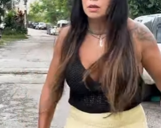 D2000005 Barbeiro tratava dessa forma pessoas humildes na rua e a vida lhe retribuiu dessa forma! part2