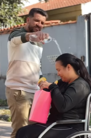 Ele humilh0u uma humilde mulher, mas a vida deu lhe uma lição 😳💔 part2