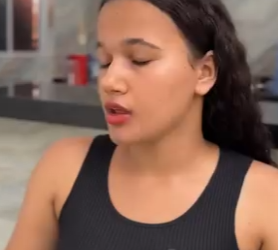 Se toda empregada fizesse isso ,não ia existir patroas ruins part2