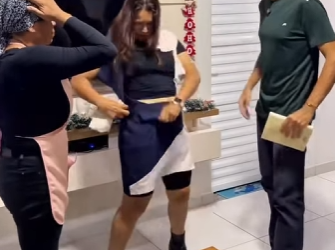 D1300013 Rasgou o vestido todo para acusar a funcionária part2