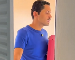 D1300008 A filha pegou o salário da part2