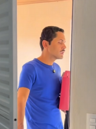 D1300008 A filha pegou o salário da part2