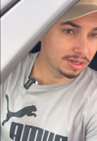 D1800006 Nem todo sorriso significa felicidade…part2