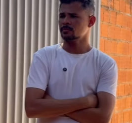 D1700008 Ele não queria dev0lver o cartão da mãe part2