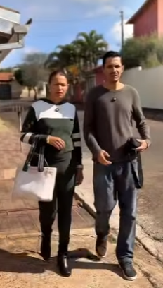 D1300009 Tim descobriu que sua funcionária foi despejada da casa em que ela morava part2