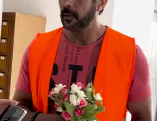 D2000003 Ela desprezou ele por achar que ele não tinha nada… mas ficou em choque quando descobriu quem ele realmente era part2