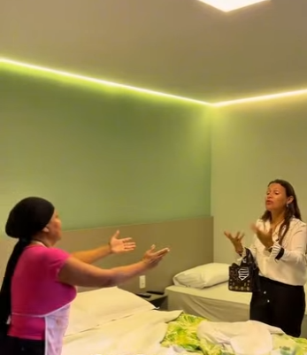 D1300008 Chris bagunçou todo o quarto para Adriana refazer o serviço part1