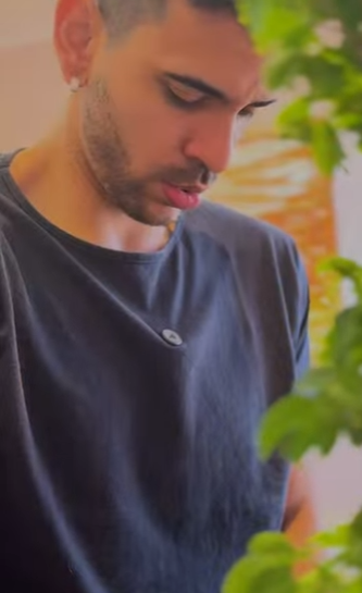 D0100005 Falava que sua namorada era gorda part2