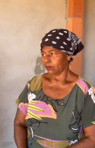 D1700005 Ela dividiu o único alimento e olha oque aconteceu part2