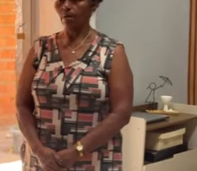 D1700002 Ela colocou o filho pra fora de casa e olha o motivo part2