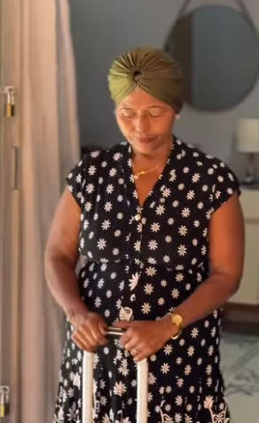 D1700002 Ela descobriu que a mãe era distratada pelo marid0 part2