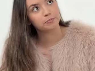 D0100004 Ela COMPROU um filho do piscineiro! part2