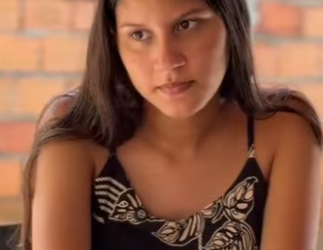 D1700004 Ela queria voltar pra casa e olha oque a mãe dela fez part2