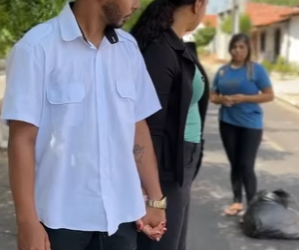 Boa jovem descobre que sua mãe é moradora de rua part2