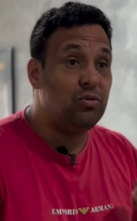 Ele colocou a filha Adolescente no lugar part2