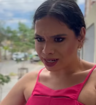 O pai abandonou a filha ao descobrir o que ela estava escondendo part2