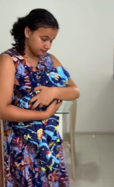 Ela abandon0u a família por uma aventura, e olha oque aconteceu part2