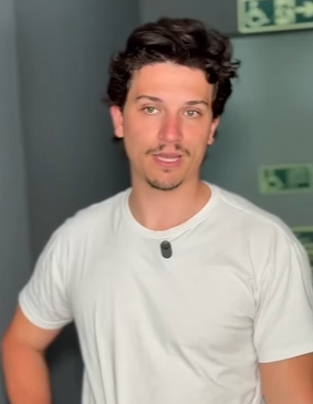 Ela fez isso pra ficar com o amigo dele part2