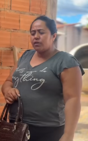 Ela deu uma lição no irmão part2M