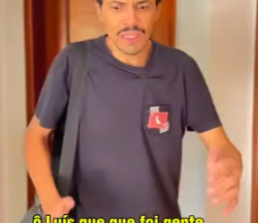 D1300006 Luís rasgou o presente que estava na mão da Adriana e ainda acusou ela de ter rasgado part2