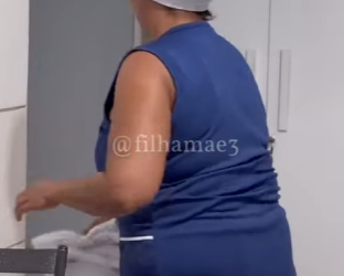 D1000016 Patroa testa funcionárias , mais não imaginava oque iria acontecer! part2